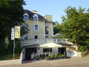 Hotel Casa Latina